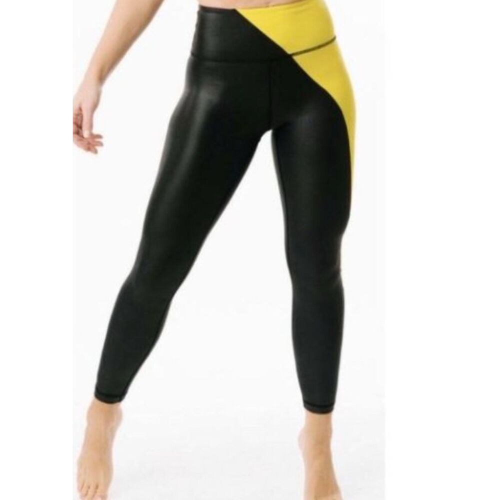 Zyia Active Women's Metallic Light N Tight Leggings Black Yellow Size 16-18